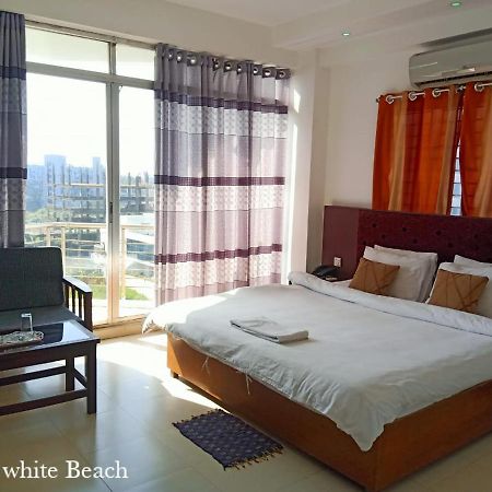 White Beach Cox'S Bazar Tongi Bagian luar foto
